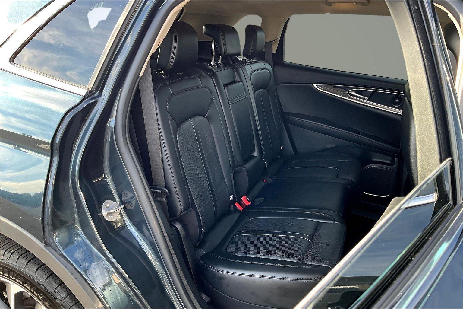 Used 2023 Lincoln Nautilus Reserve w/ Equipment Group 201A image 26