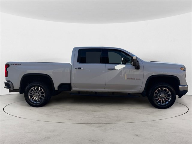 Certified 2025 Chevrolet Silverado 3500 LTZ w/ LTZ Plus Package image 6