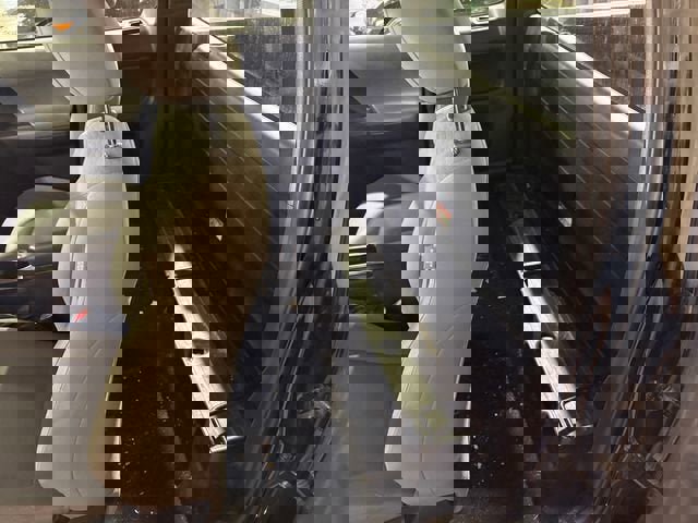 Used 2018 Toyota Tacoma SR image 12