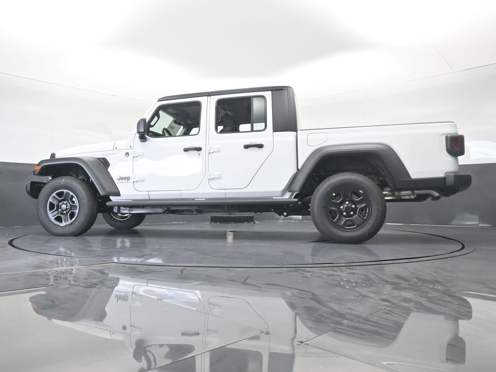 New 2026 Jeep Gladiator Sport AWD/4WD image 48