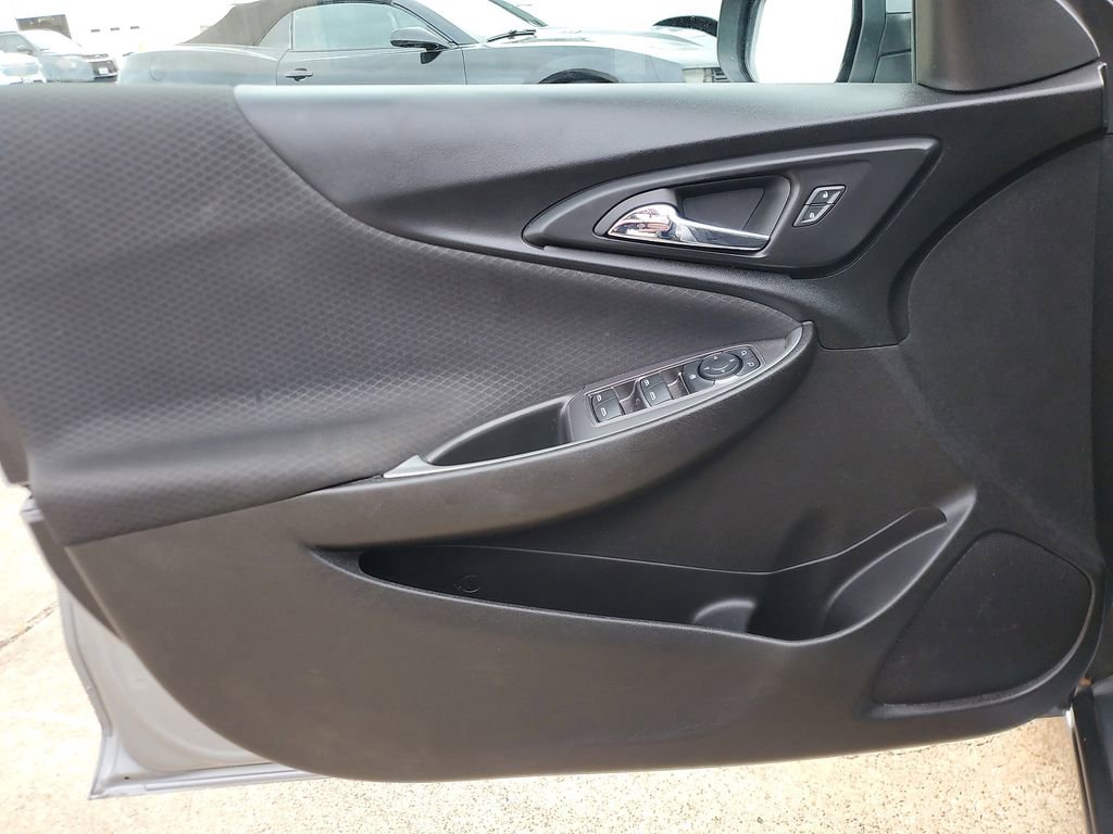 Used 2023 Chevrolet Malibu LT image 15