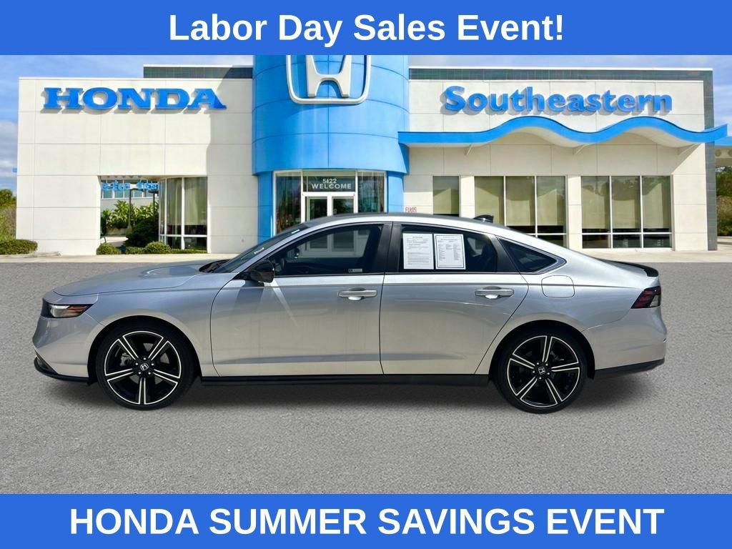 Used 2024 Honda Accord Sport image 6