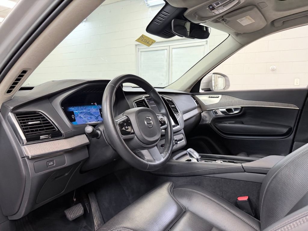 Used 2023 Volvo XC90 B6 Ultimate w/ Lounge Package AWD/4WD image 15