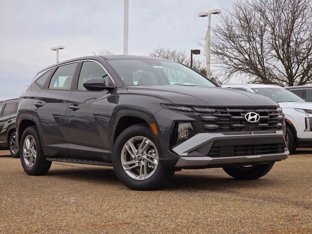 Certified 2025 Hyundai Tucson SE video 2