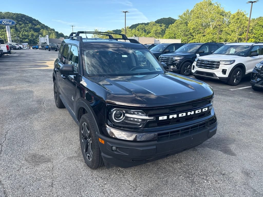 Used 2021 Ford Bronco Sport Outer Banks AWD/4WD image 1