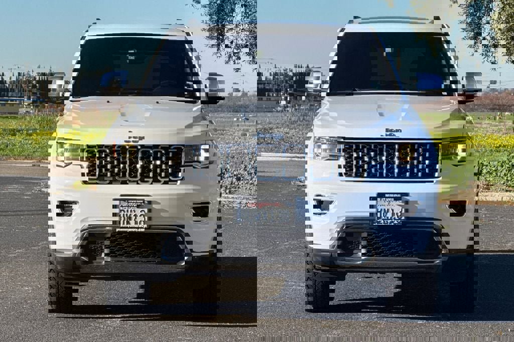 Used 2021 Jeep Grand Cherokee Limited w/ Luxury Group II image 6