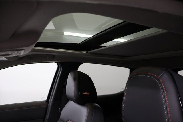 New 2025 Nissan Kicks SR w/ SR Premium Package image 10