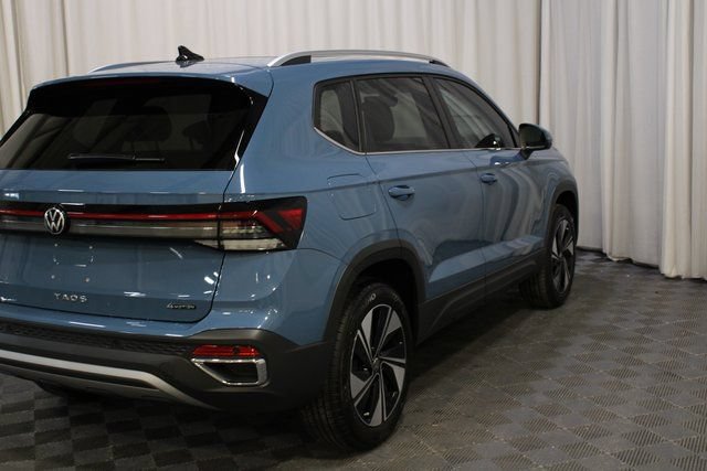 New 2026 Volkswagen Taos SE AWD/4WD image 23