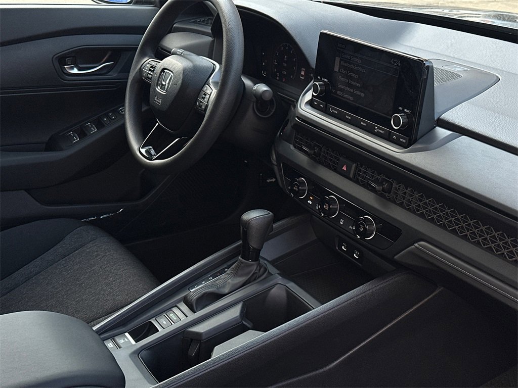 New 2025 Honda Accord LX image 7