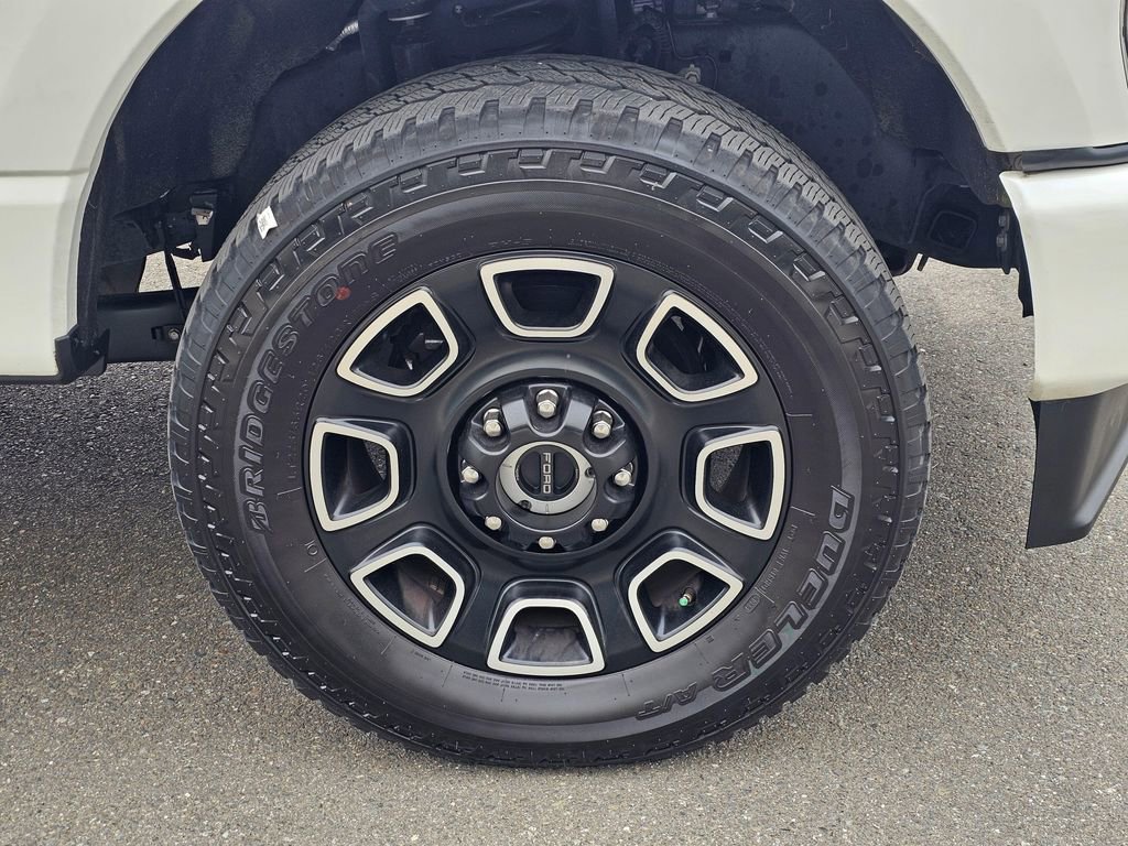 Used 2023 Ford F250 Platinum AWD/4WD image 9