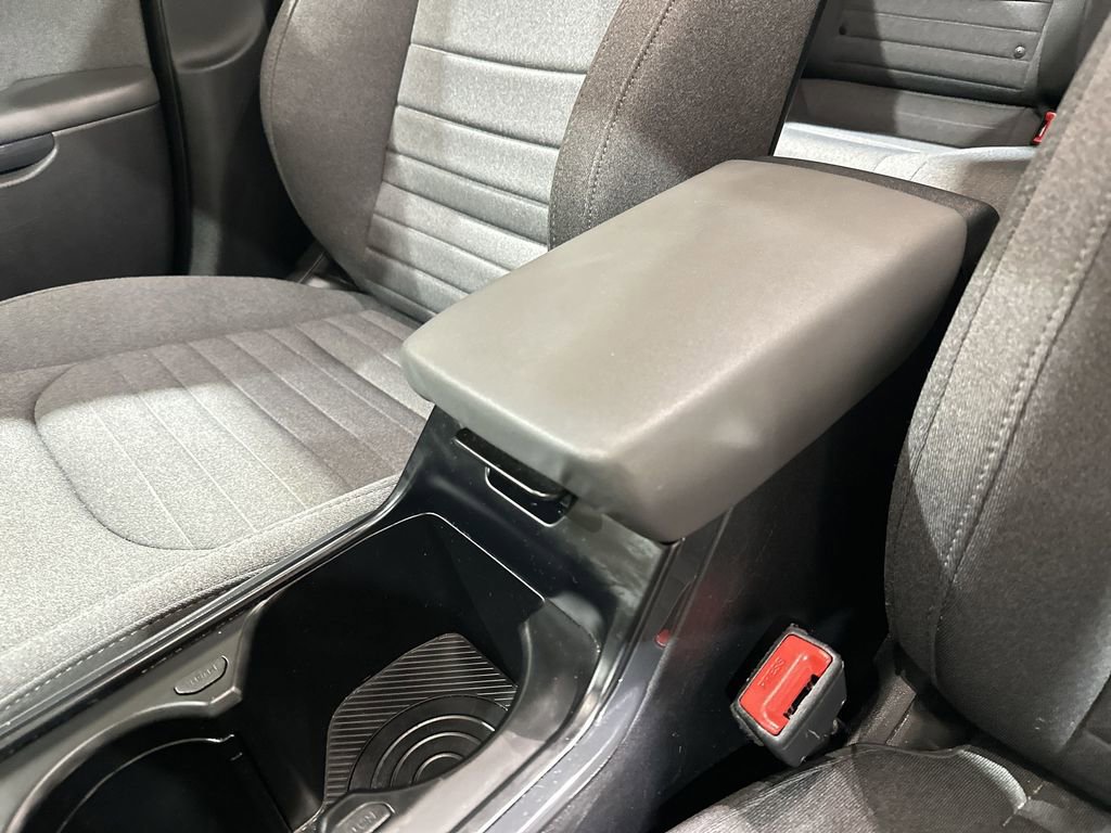 Used 2025 Kia K4 EX image 21