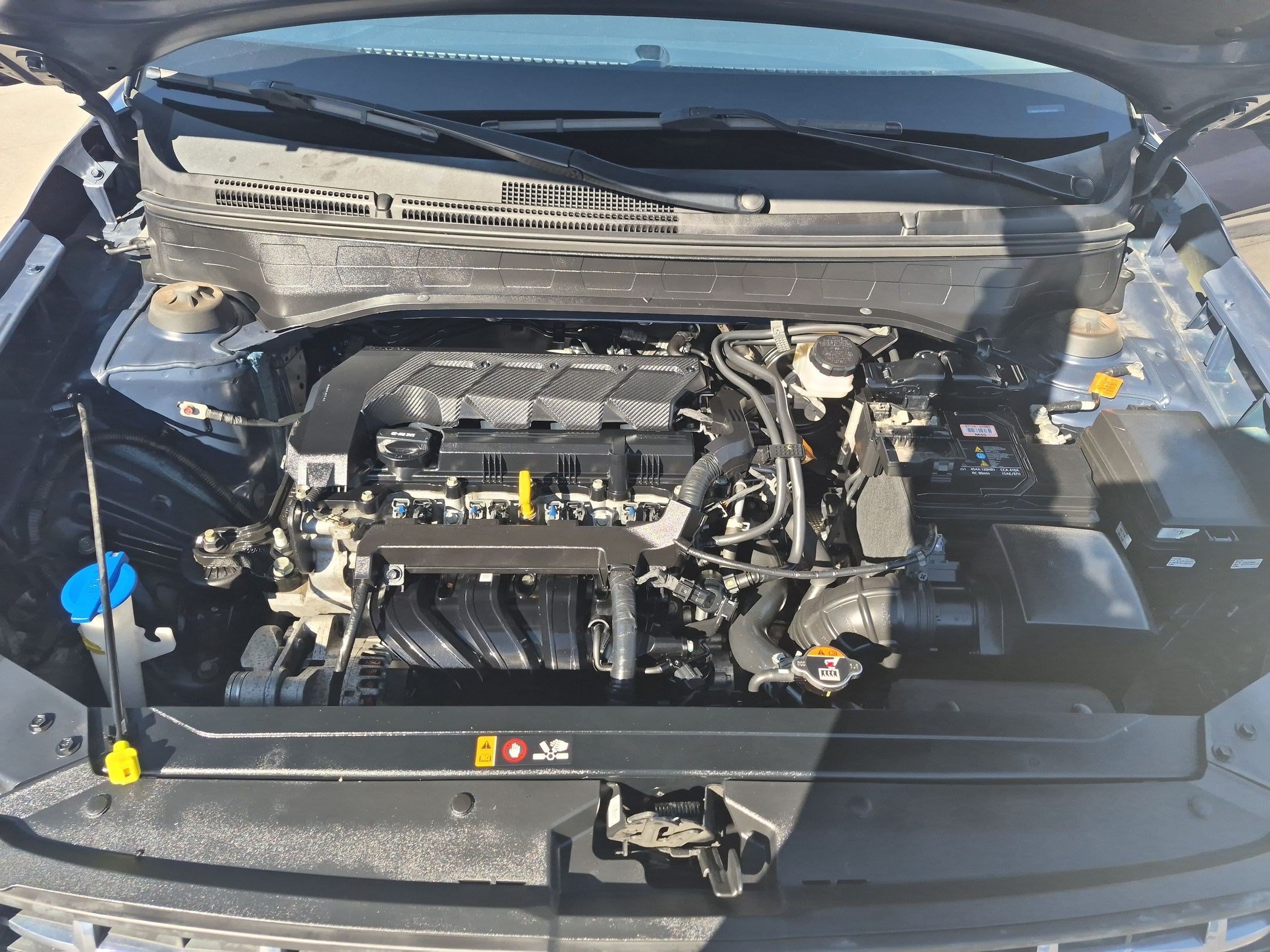 Used 2021 Hyundai Venue FWD image 32