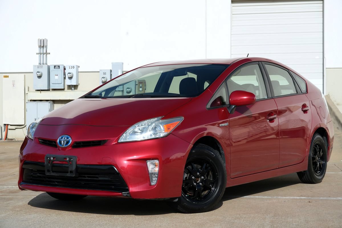 Used 2013 Toyota Prius Three FWD image 2