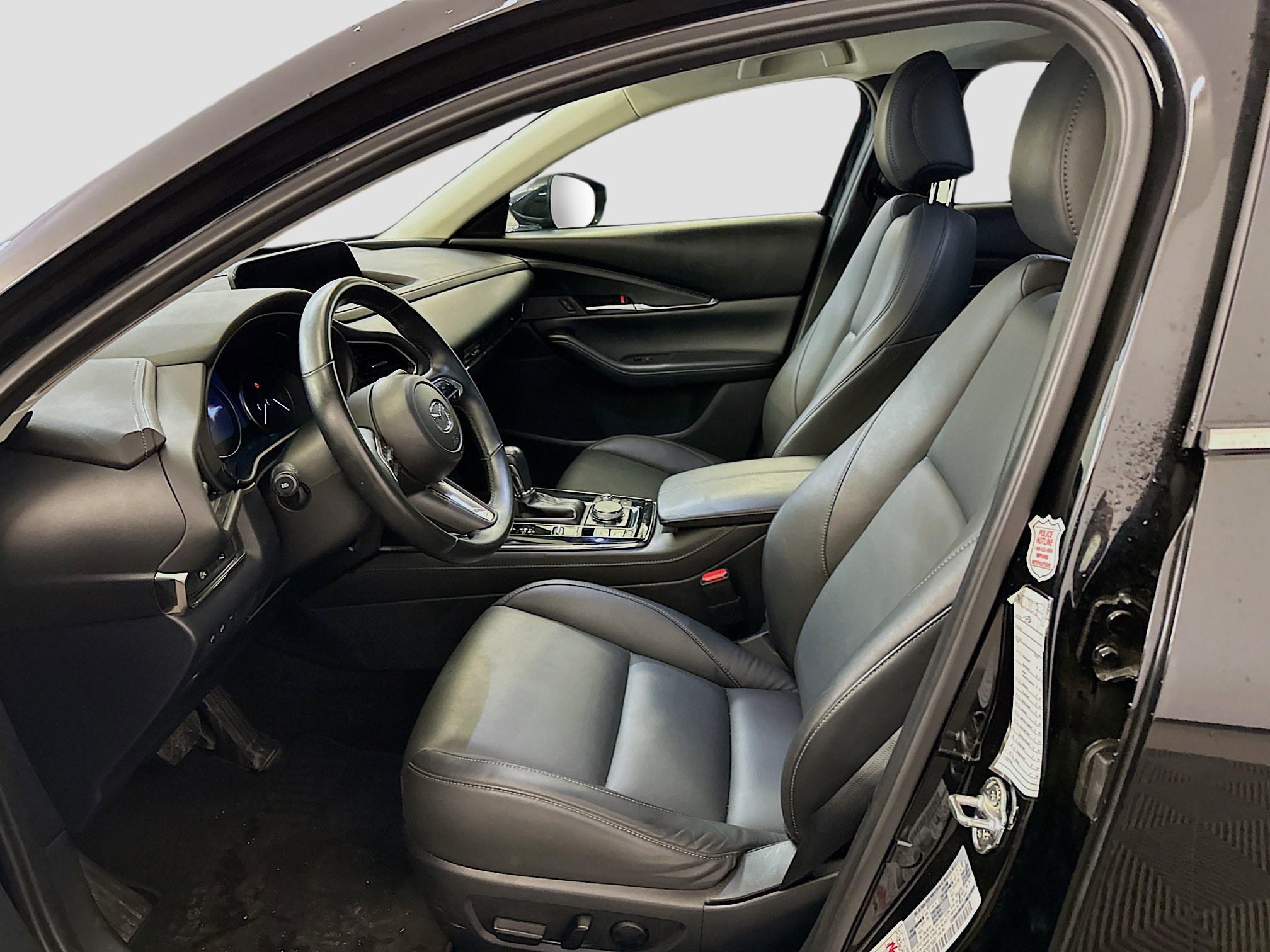 Used 2025 MAZDA CX-30 AWD 2.5 S w/ Preferred Package image 13