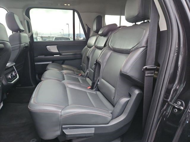 Used 2025 Ford Expedition Max Active image 33