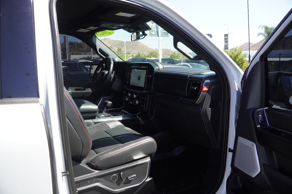 Used 2025 Ford F150 Raptor AWD/4WD image 35