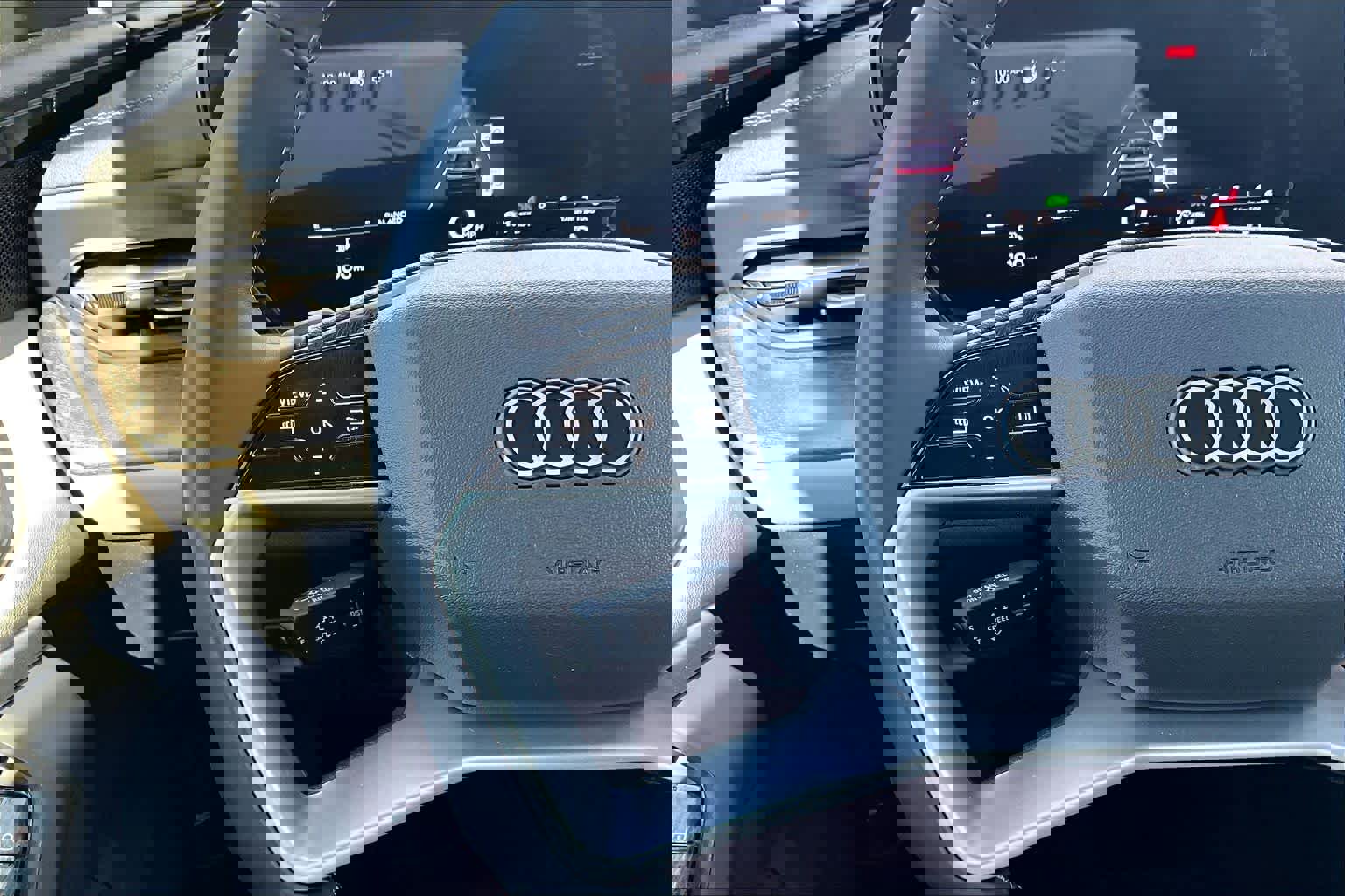 Used 2025 Audi Q5 Premium image 24