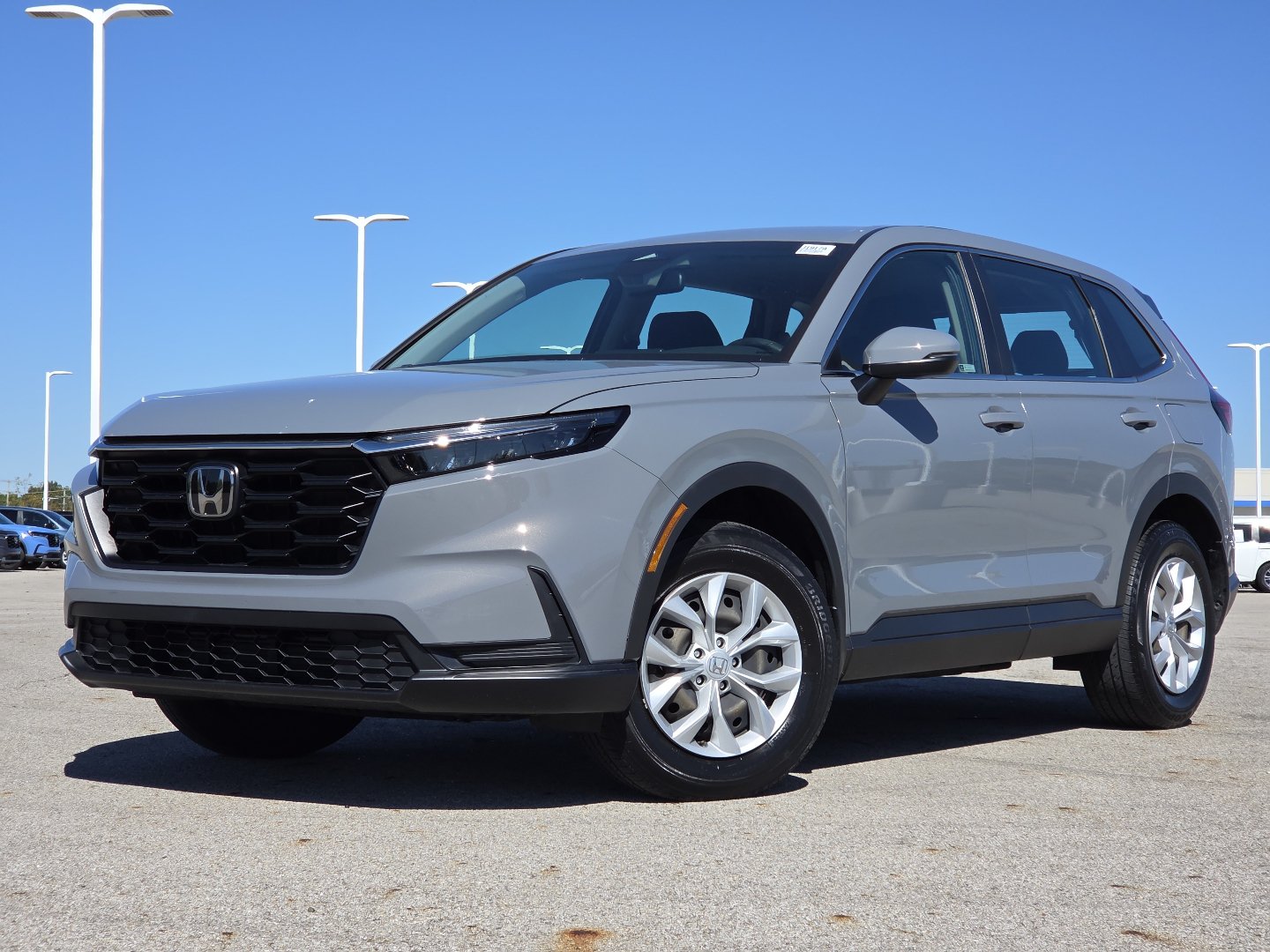 Used 2024 Honda CR-V LX image 2