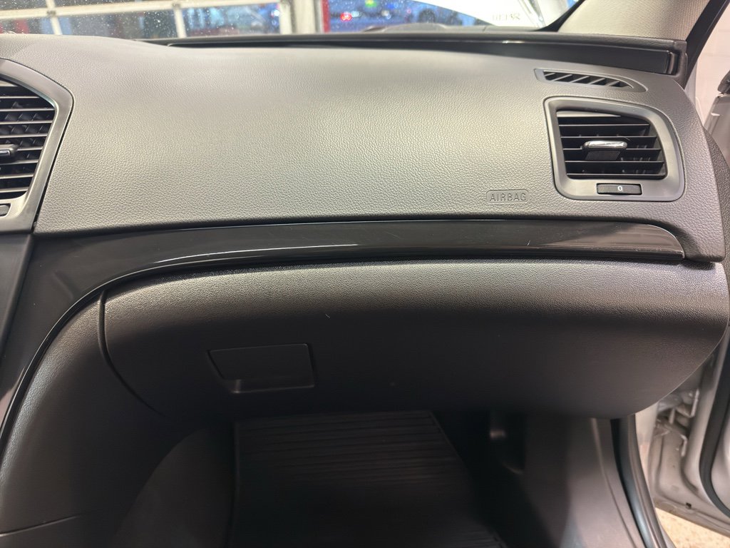 Used 2012 Buick Regal Premium image 23