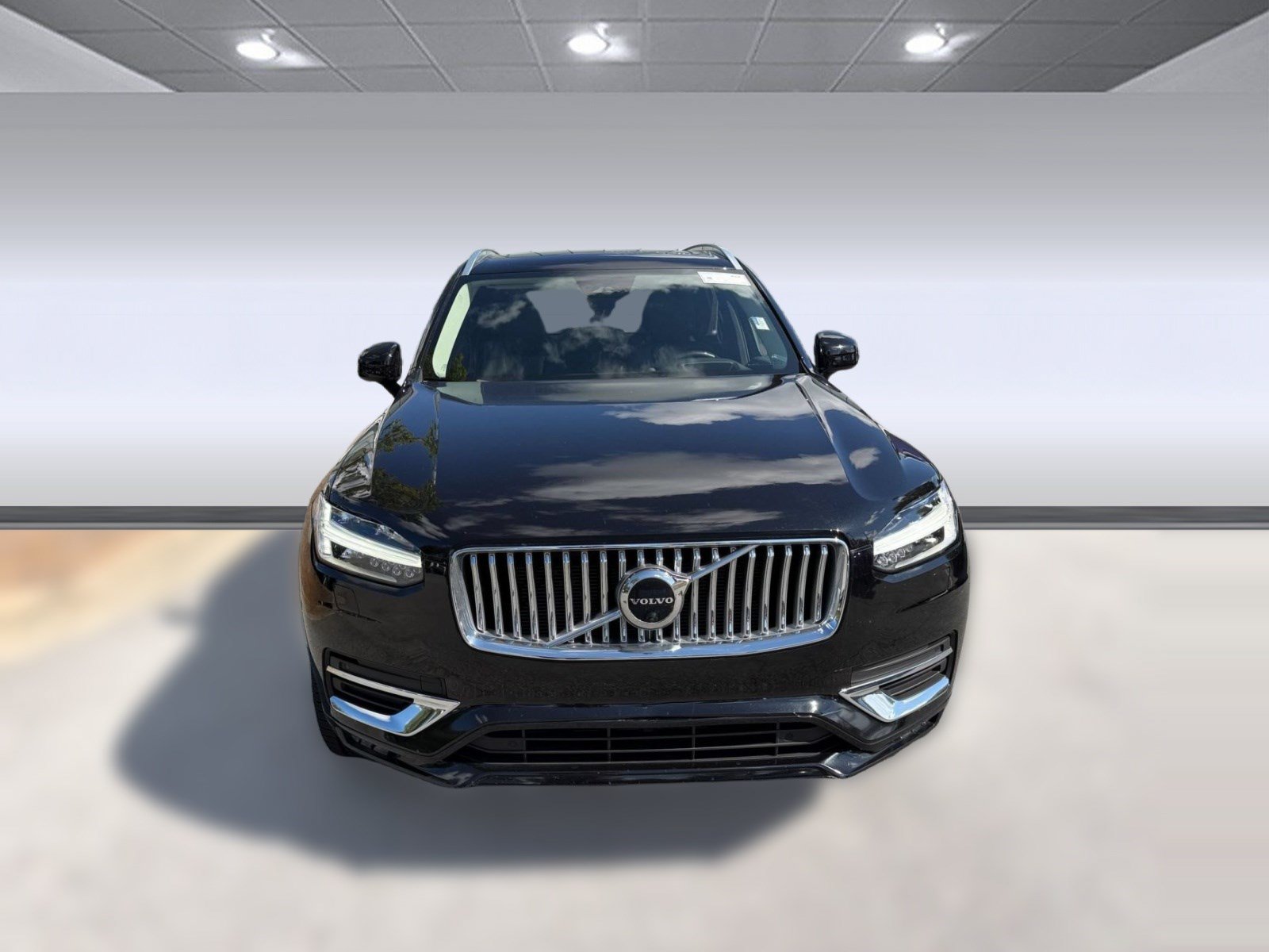Certified 2023 Volvo XC90 B5 Plus w/ Protection Package Premier AWD/4WD image 6