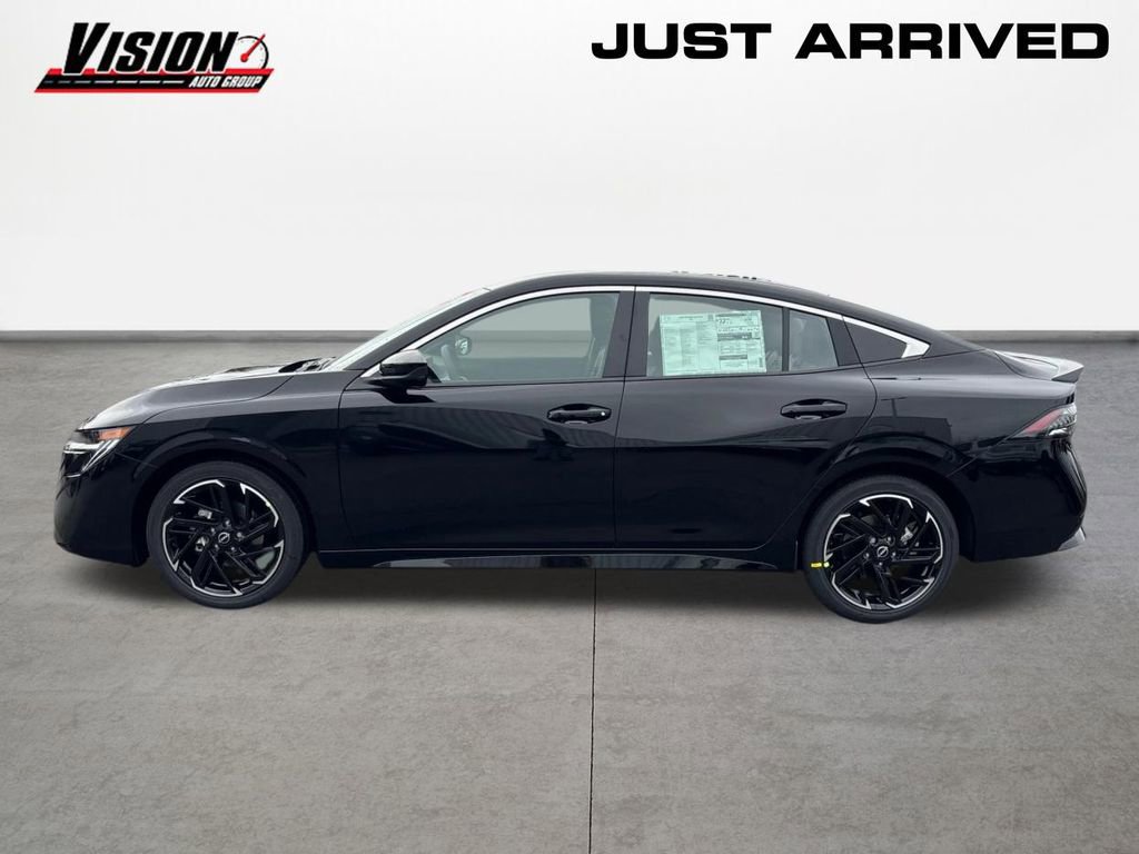 New 2026 Nissan Sentra SR w/ SR Premium Package FWD image 8