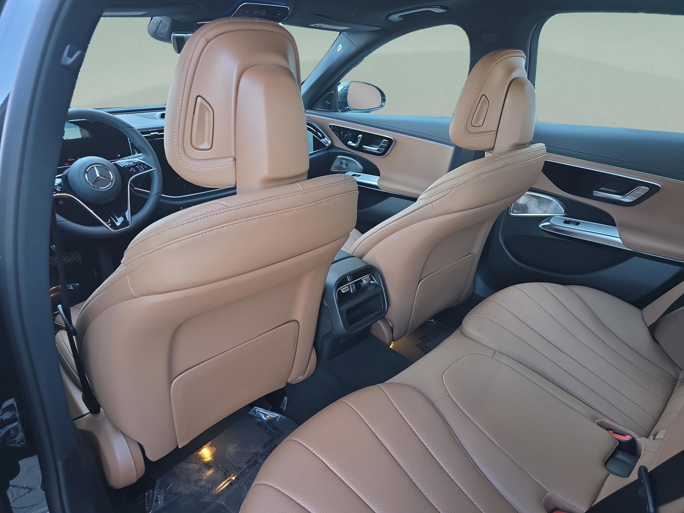 New 2026 Mercedes-Benz E 450 4MATIC Sedan image 8