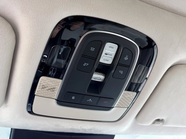 Used 2020 Hyundai Palisade Limited AWD/4WD image 30
