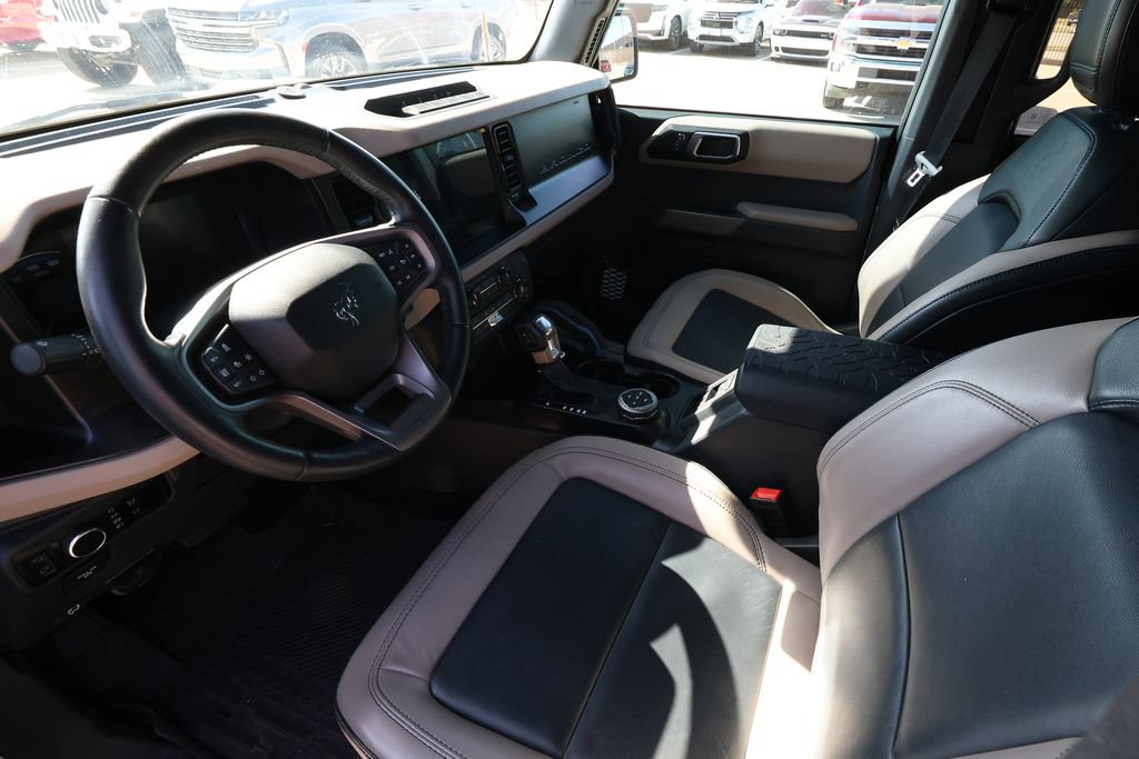 Used 2023 Ford Bronco Wildtrak AWD/4WD image 9