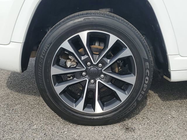 Used 2023 Jeep Grand Cherokee Overland w/ Luxury Tech Group IV image 6