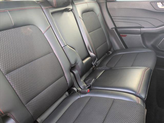 Used 2025 Ford Escape ST-Line image 19