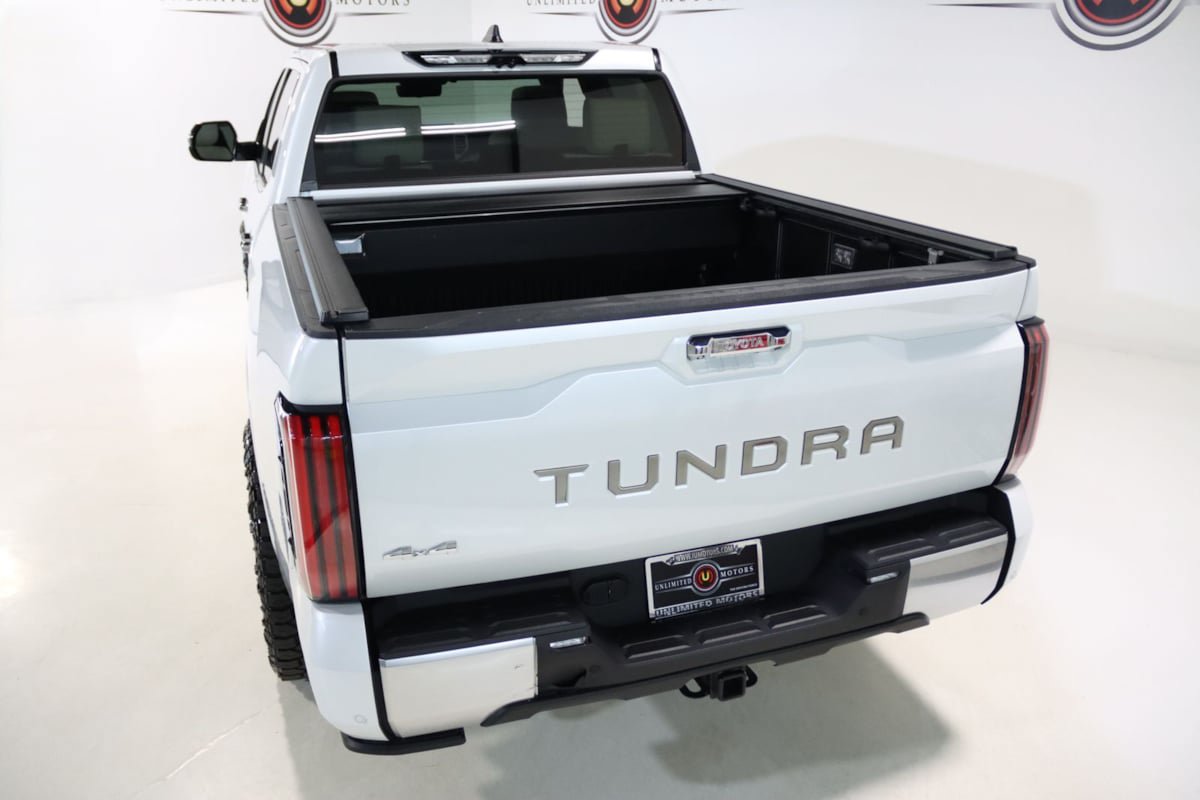 Used 2024 Toyota Tundra Capstone AWD/4WD image 75