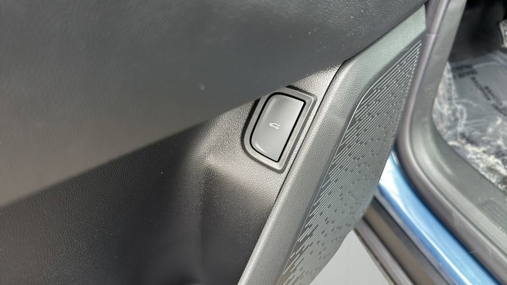 New 2026 Chevrolet Equinox LT w/ Convenience Package II image 26