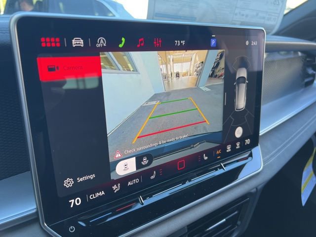 New 2026 Volkswagen Tiguan SE R-Line FWD image 11