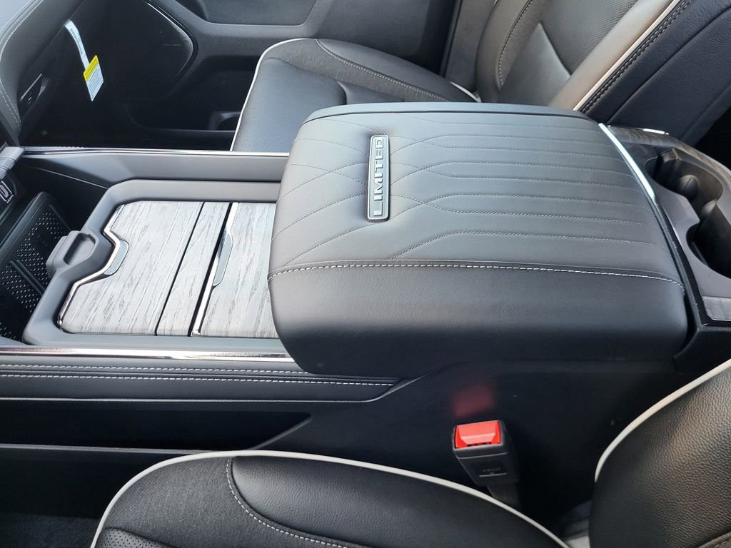 New 2026 RAM 1500 Limited w/ Off Road Group image 29