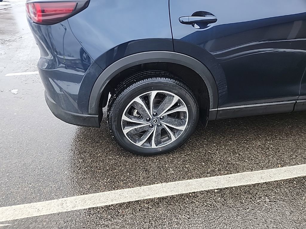 Used 2023 MAZDA CX-5 AWD 2.5 S w/ Premium Package image 6