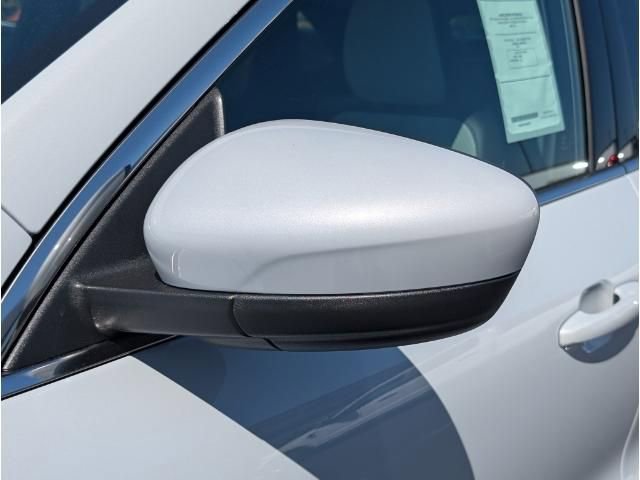 New 2025 Ford Escape SE image 19