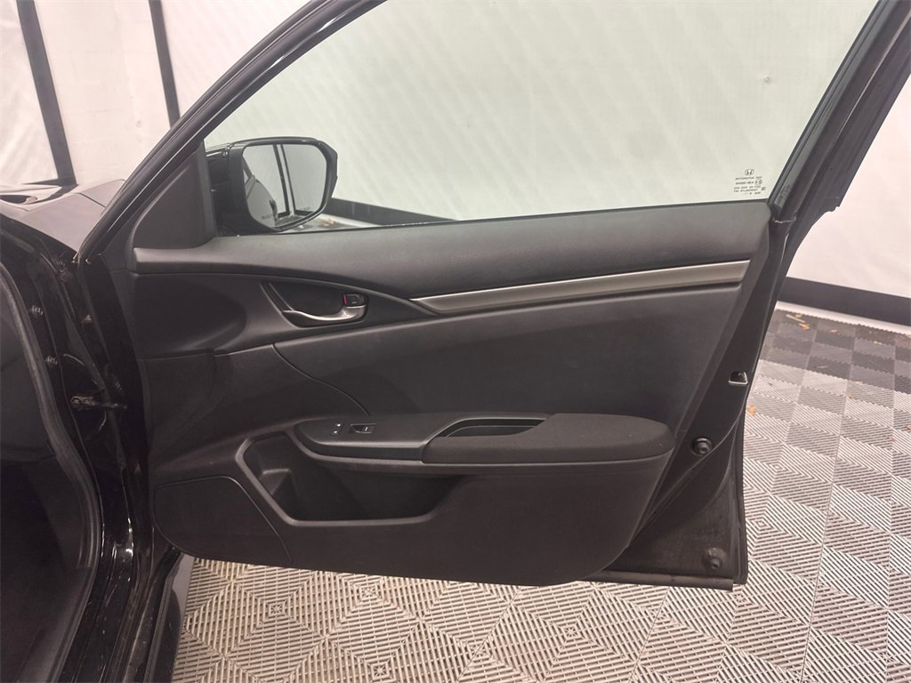Used 2019 Honda Civic Sport image 15