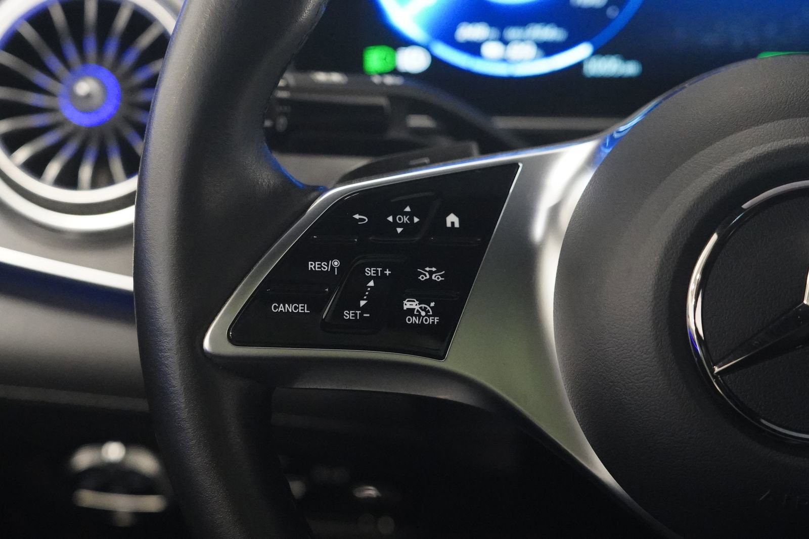 Certified 2023 Mercedes-Benz EQE 350+ 4MATIC Sedan image 17