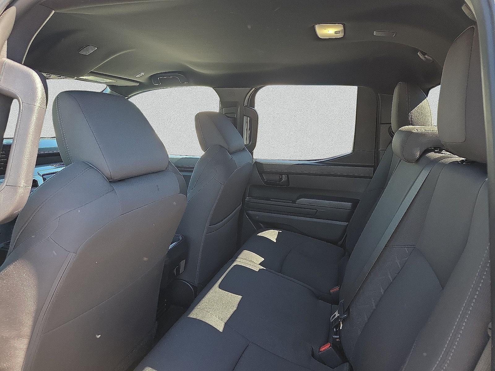 Used 2025 Toyota Tacoma SR5 RWD image 10