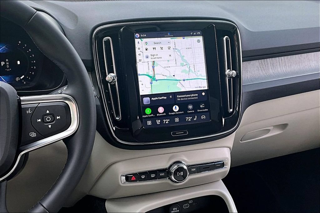 Certified 2026 Volvo XC40 B5 Ultra AWD/4WD image 8