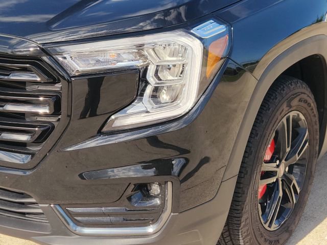 Used 2024 GMC Terrain AT4 w/ Infotainment Package II AWD/4WD image 9