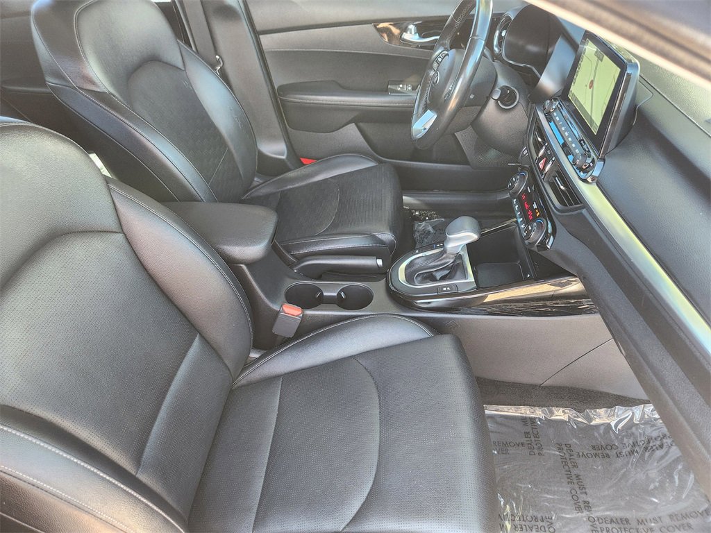 Used 2021 Kia Forte EX image 27