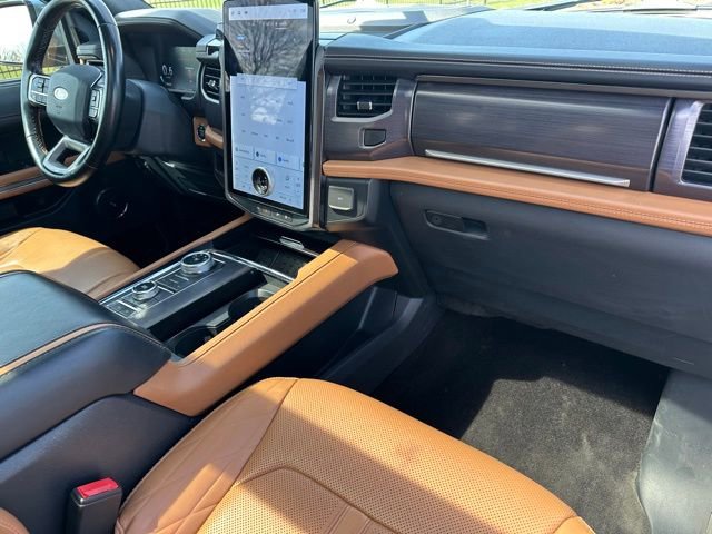 Used 2022 Ford Expedition Max Platinum AWD/4WD image 10