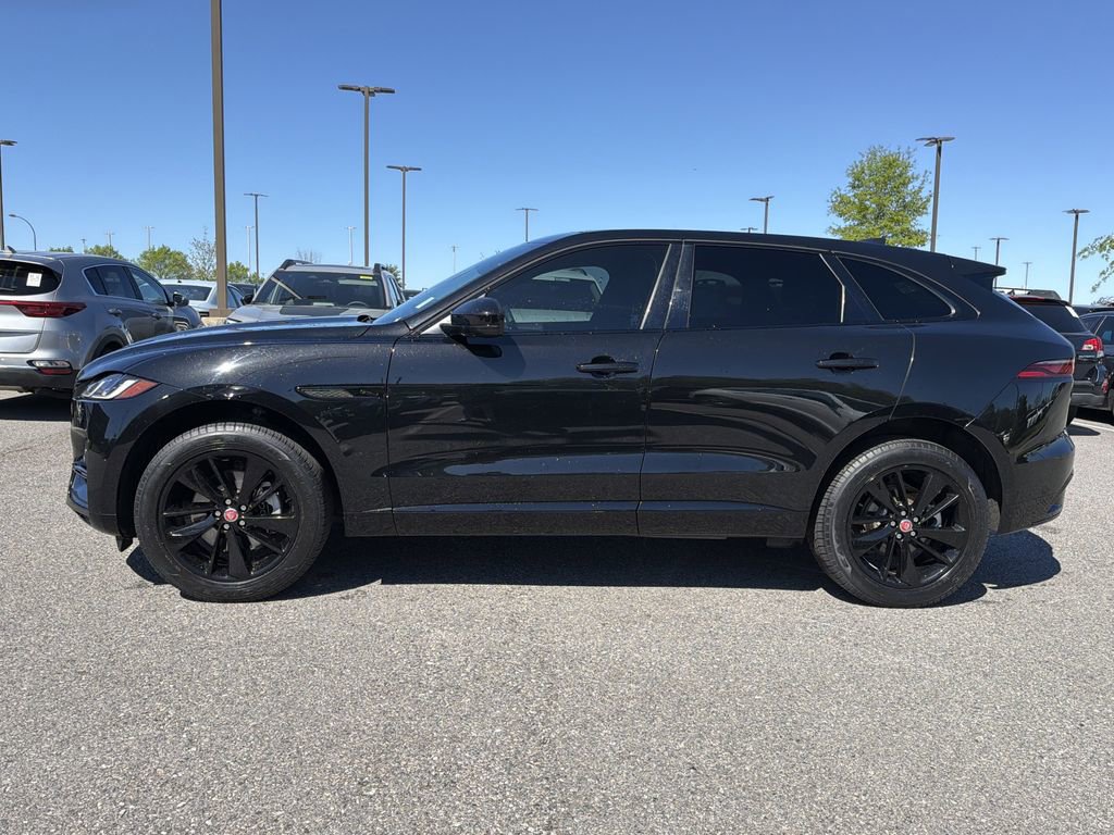 Used 2023 Jaguar F-PACE S image 2