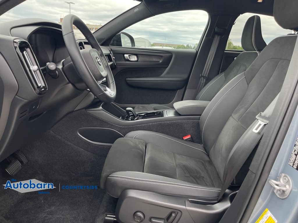 Used 2023 Volvo C40 P8 Recharge Plus AWD/4WD image 9