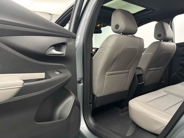 New 2026 Buick Envista Avenir image 38