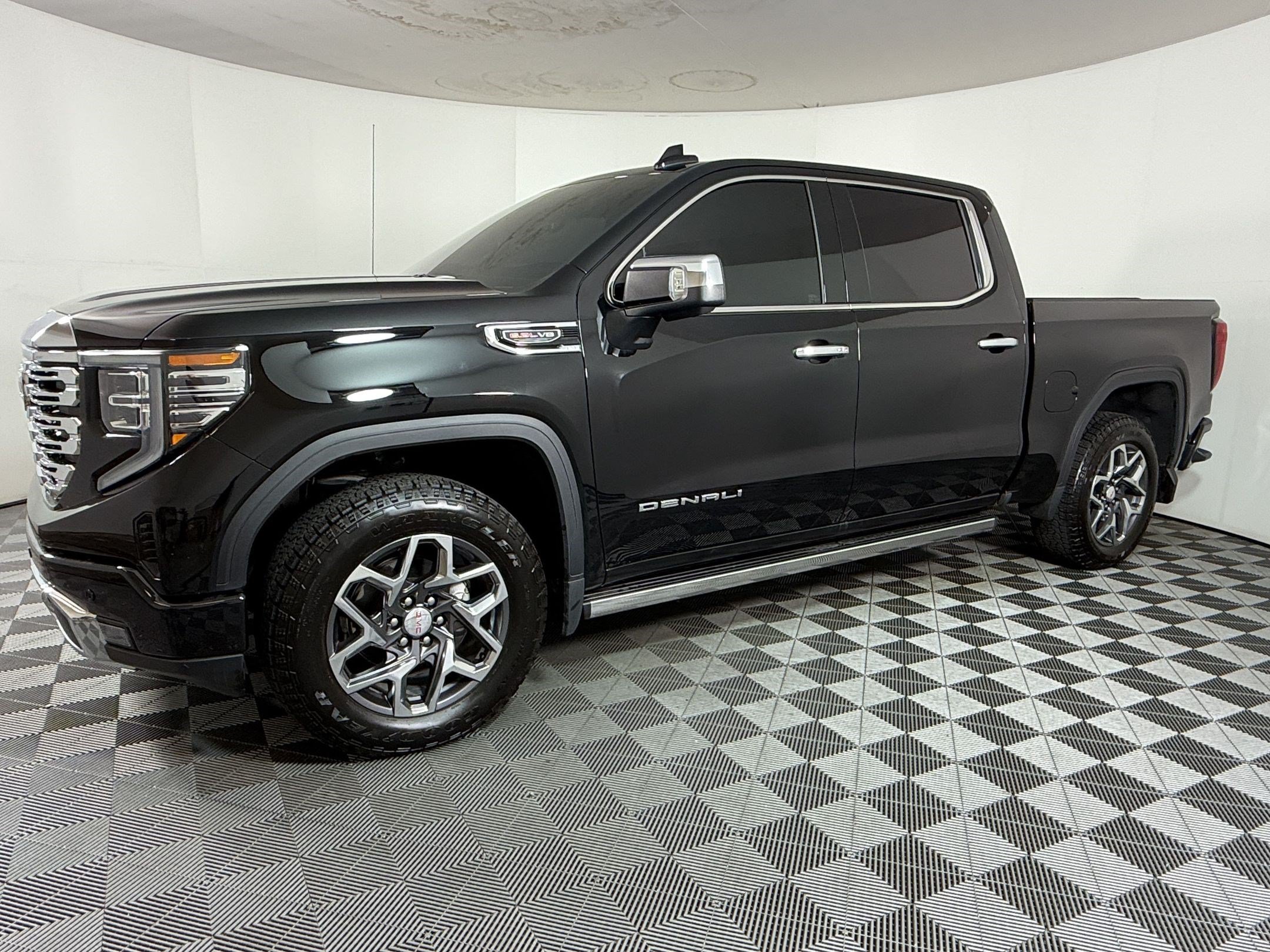 Used 2026 GMC Sierra 1500 Denali w/ Denali Reserve Package AWD/4WD image 24