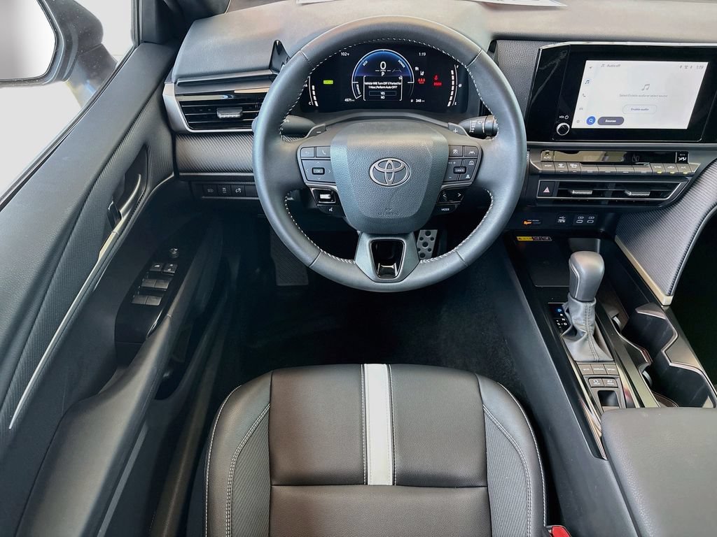 Used 2026 Toyota Camry SE w/ Convenience Package FWD image 10