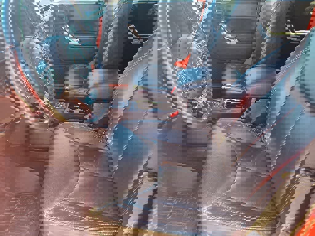 Used 2015 Jeep Wrangler Unlimited Sahara w/ Connectivity Group image 17