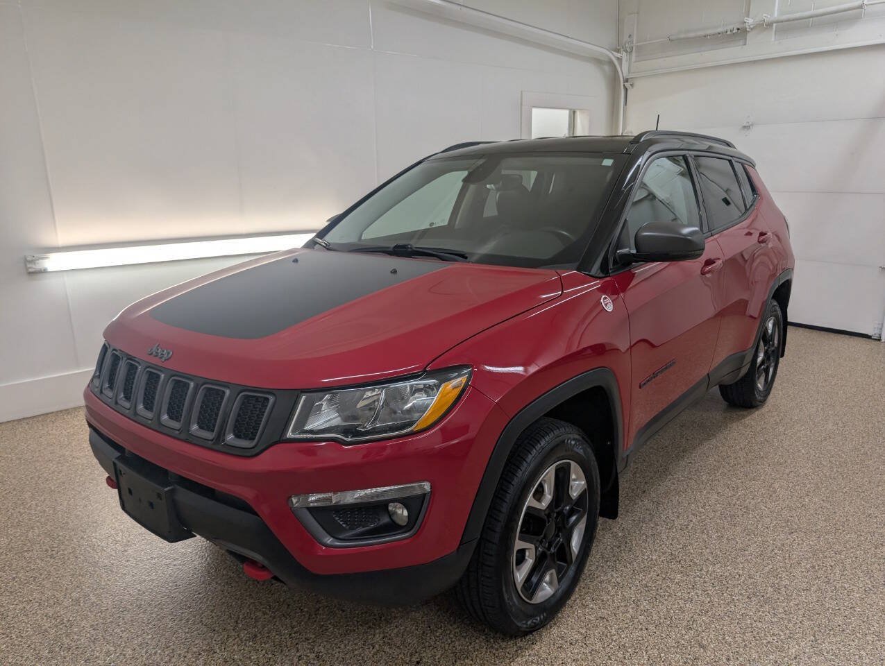 Used 2018 Jeep Compass Trailhawk w/ Safety & Security Group AWD/4WD image 2